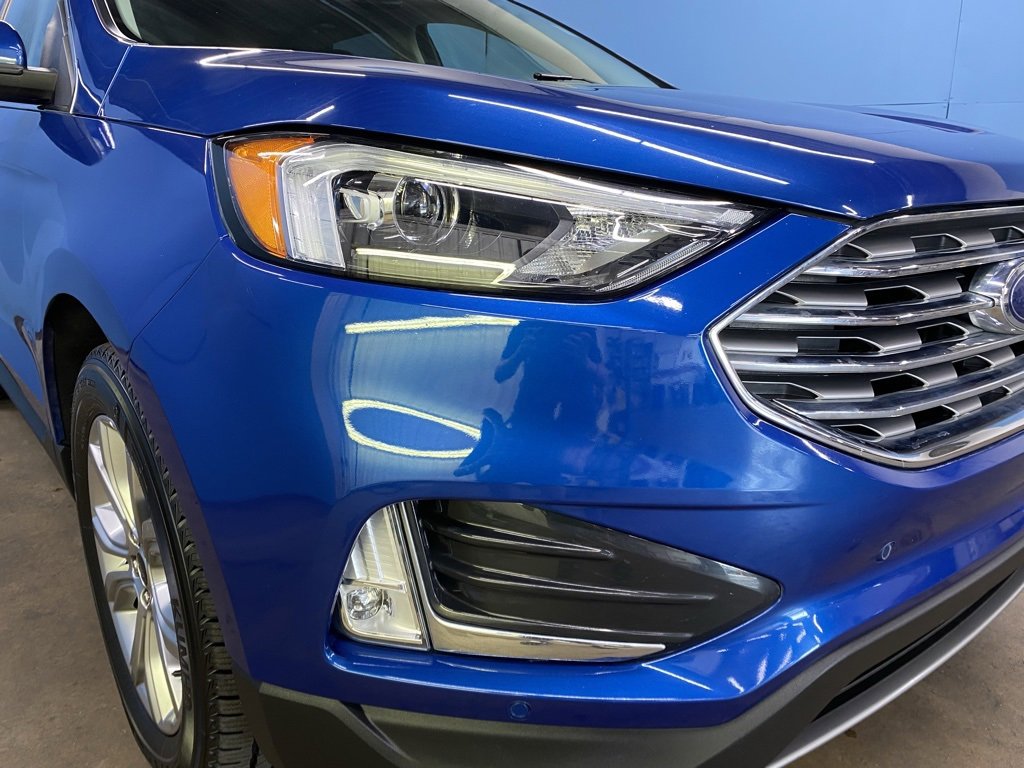 2024 Ford Edge Titanium photo 3