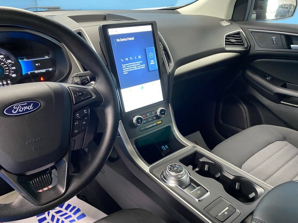 2024 Ford Edge SE - Photo 25