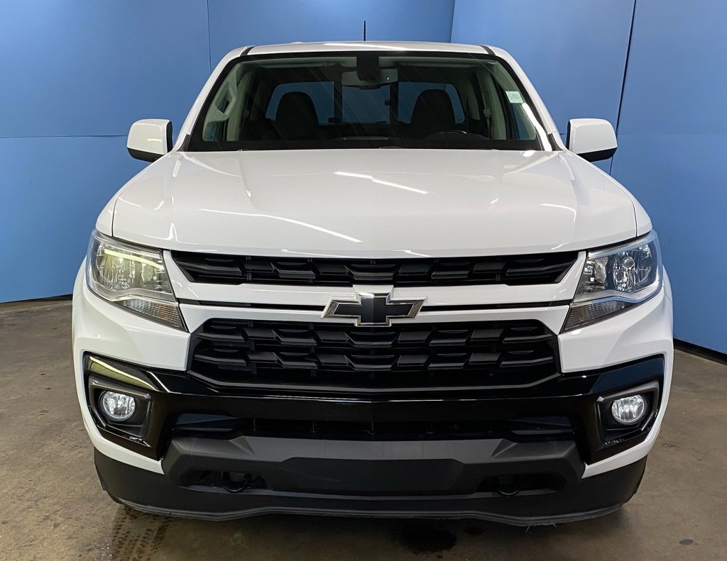 2022 Chevrolet Colorado LT photo 3