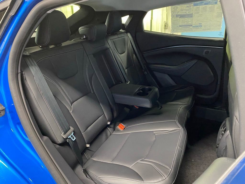 2025 Ford Mustang Mach-E Premium - Photo 46
