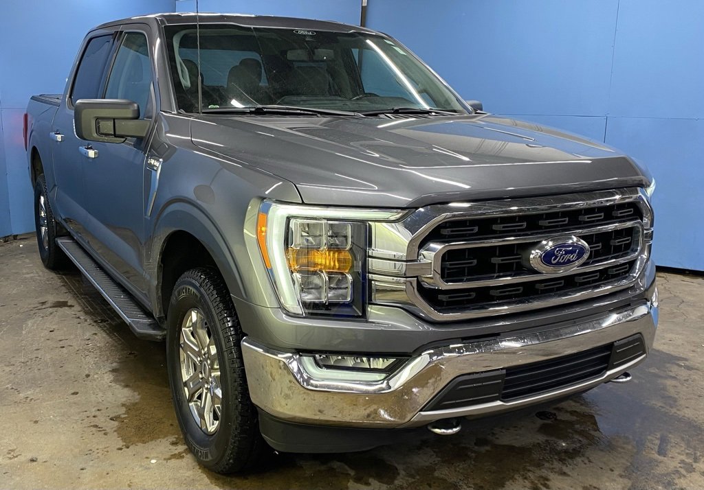 2021 Ford F-150 XLT's photo