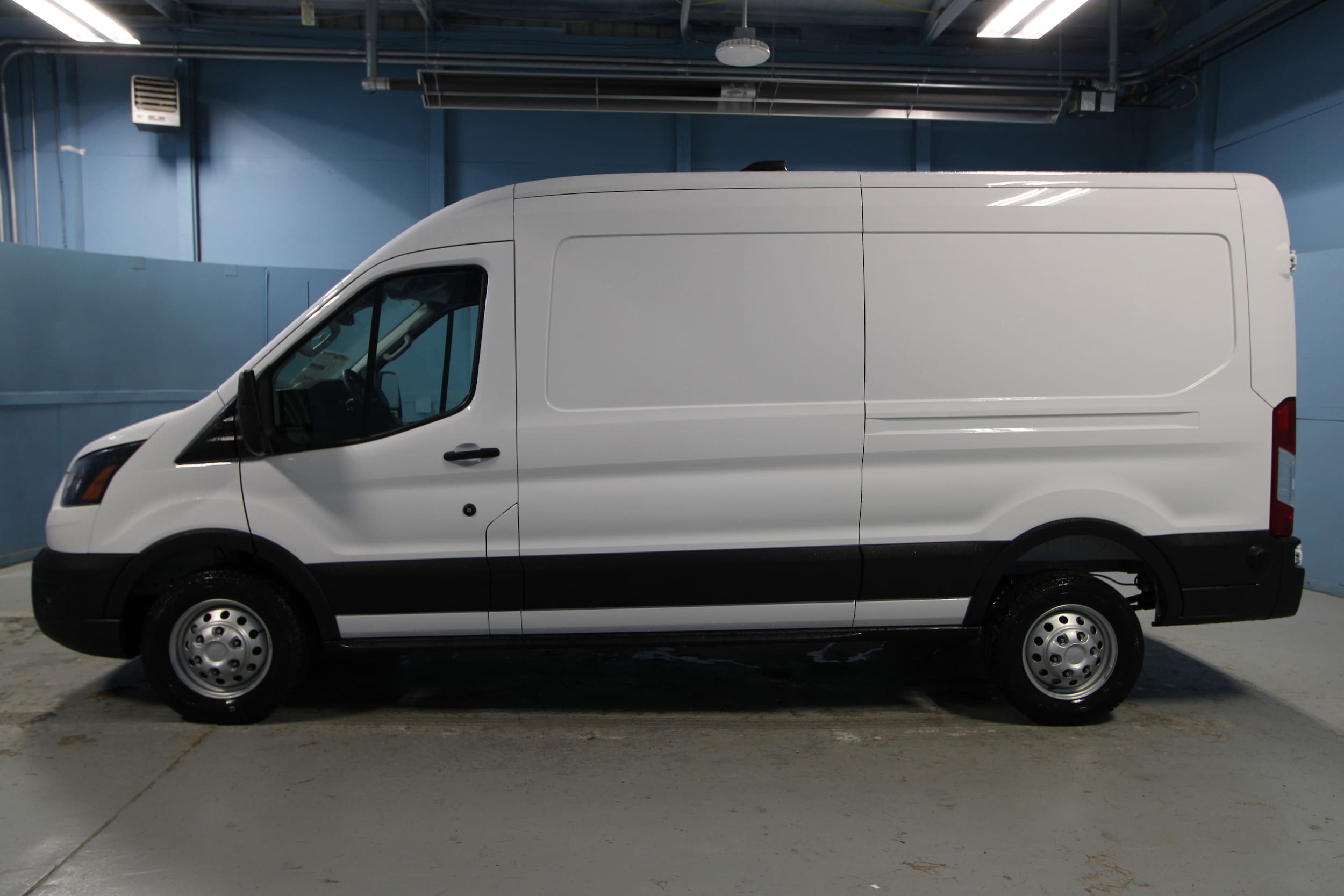 2026 Ford Transit Van Base - Photo 21