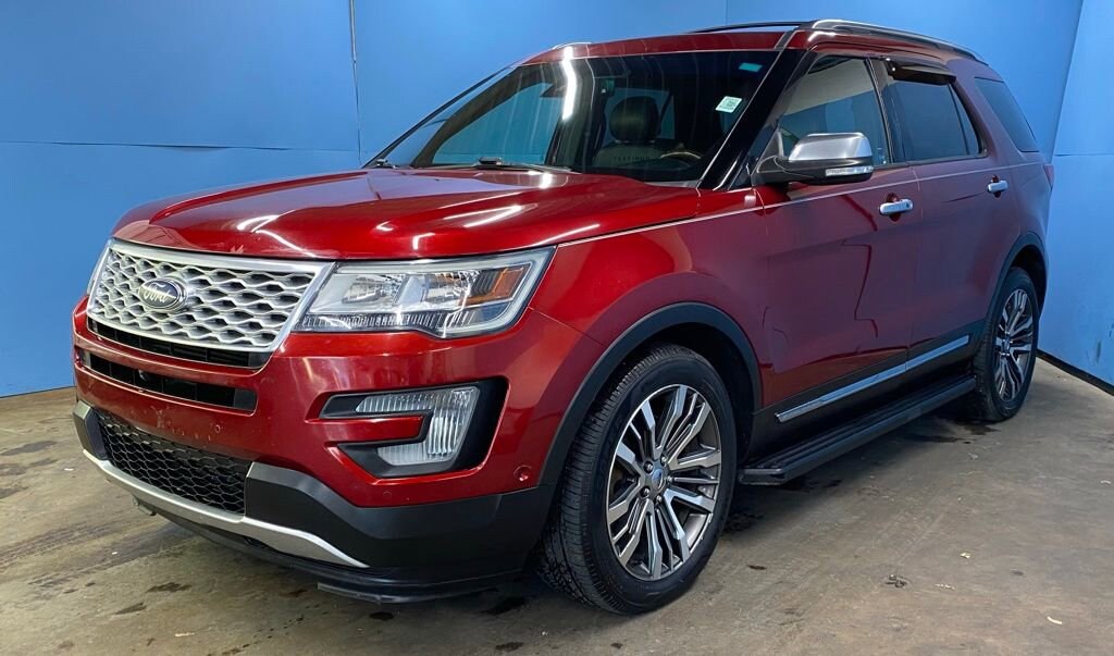 Used 2017 Ford Explorer Platinum SUV