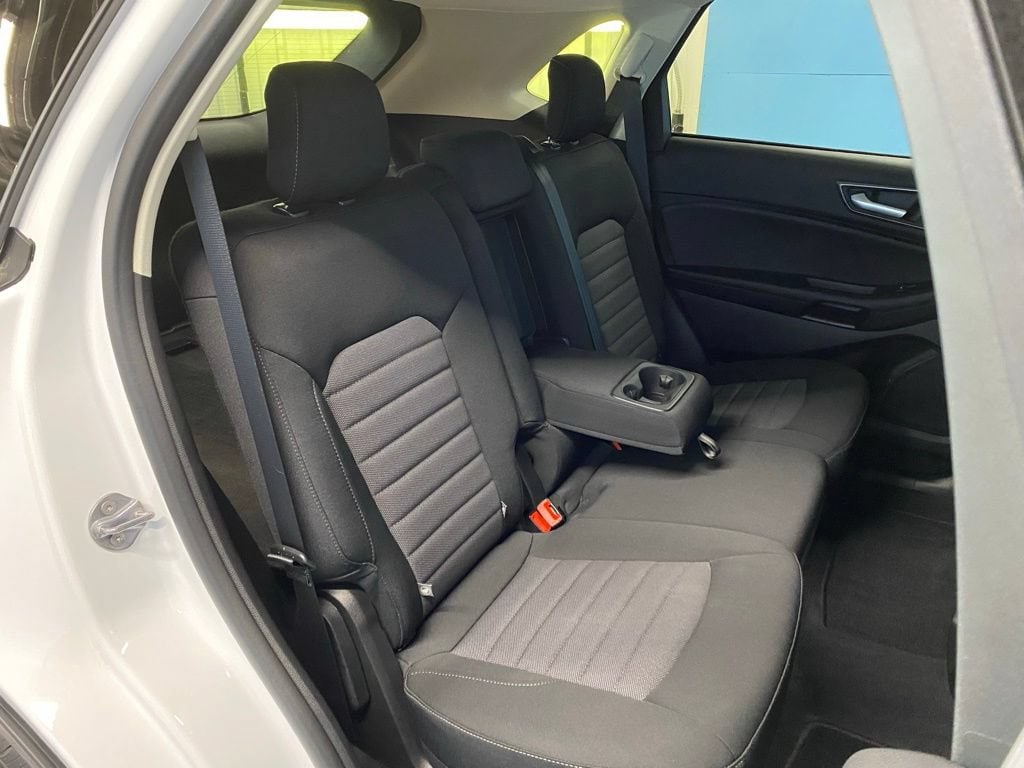 2024 Ford Edge SE - Photo 42