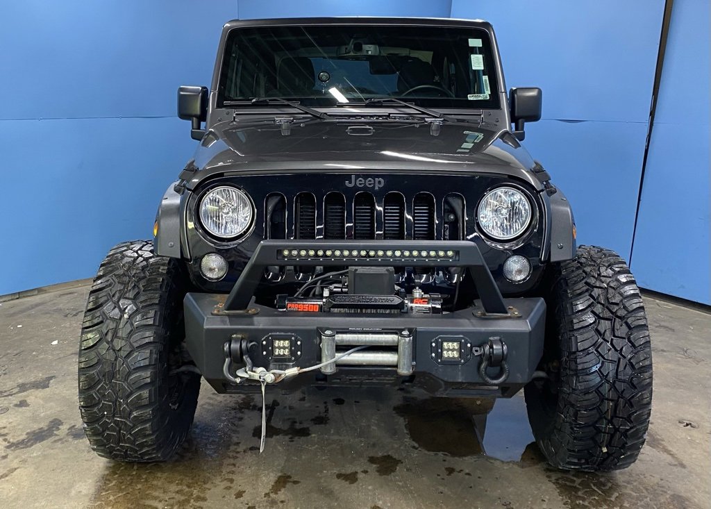 2018 Jeep Wrangler Willys Wheeler W photo 3