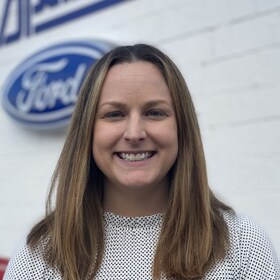 Staff member Ashley Weinman from ID_54f9dcffb69e