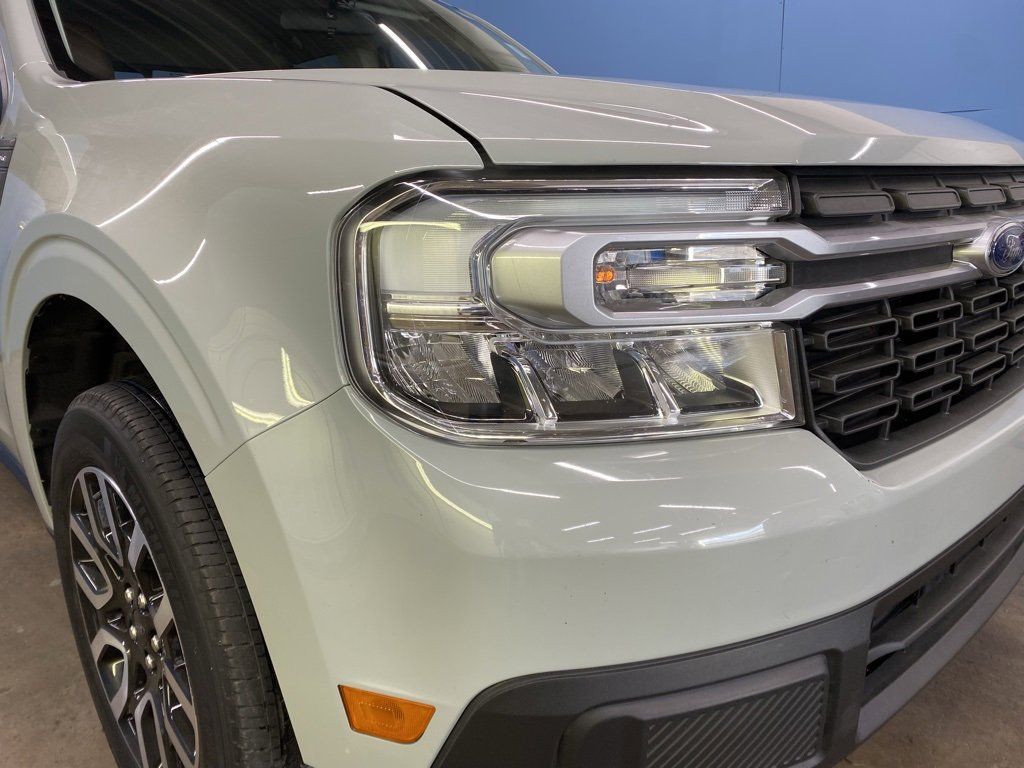 2022 Ford Maverick Lariat photo 2