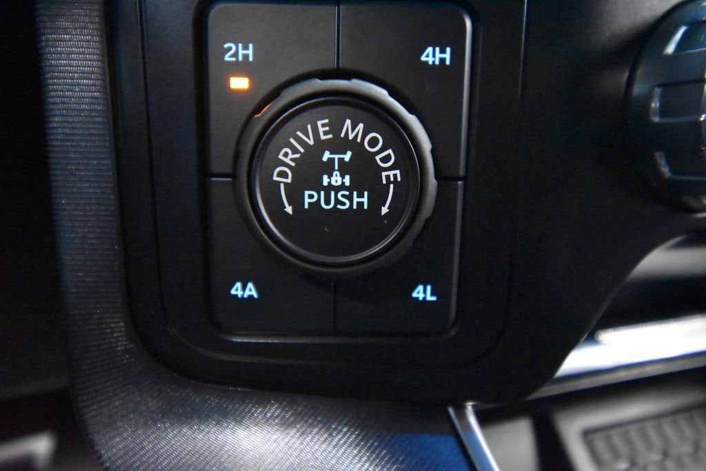 2023 Ford F-150 Platinum - Photo 18