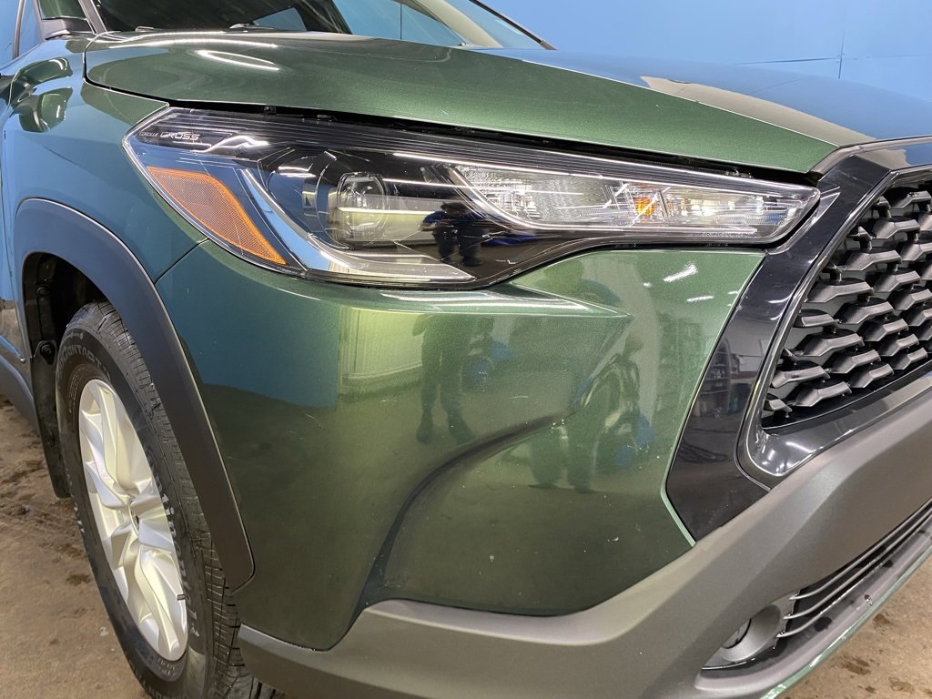 Used 2022 Toyota Corolla Cross LE with VIN 7MUCAABG9NV042591 for sale in Lebanon, IN
