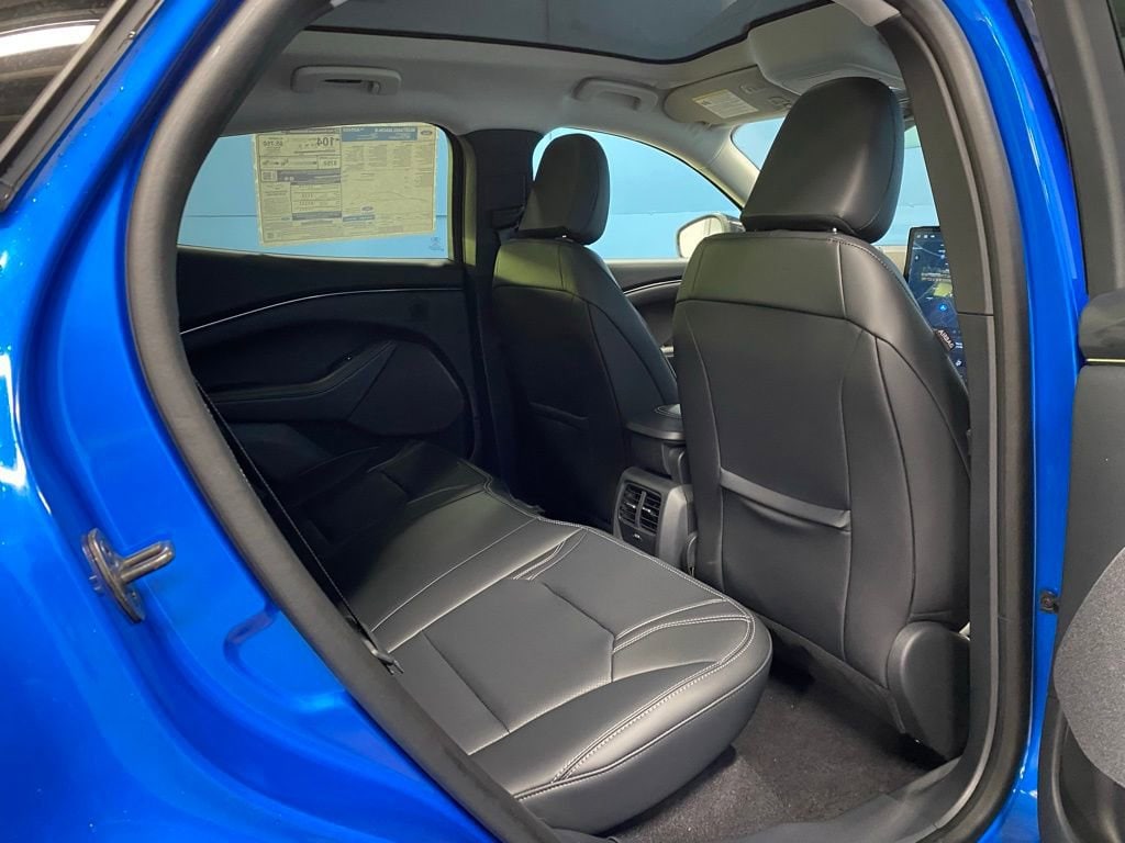 2025 Ford Mustang Mach-E Premium - Photo 44