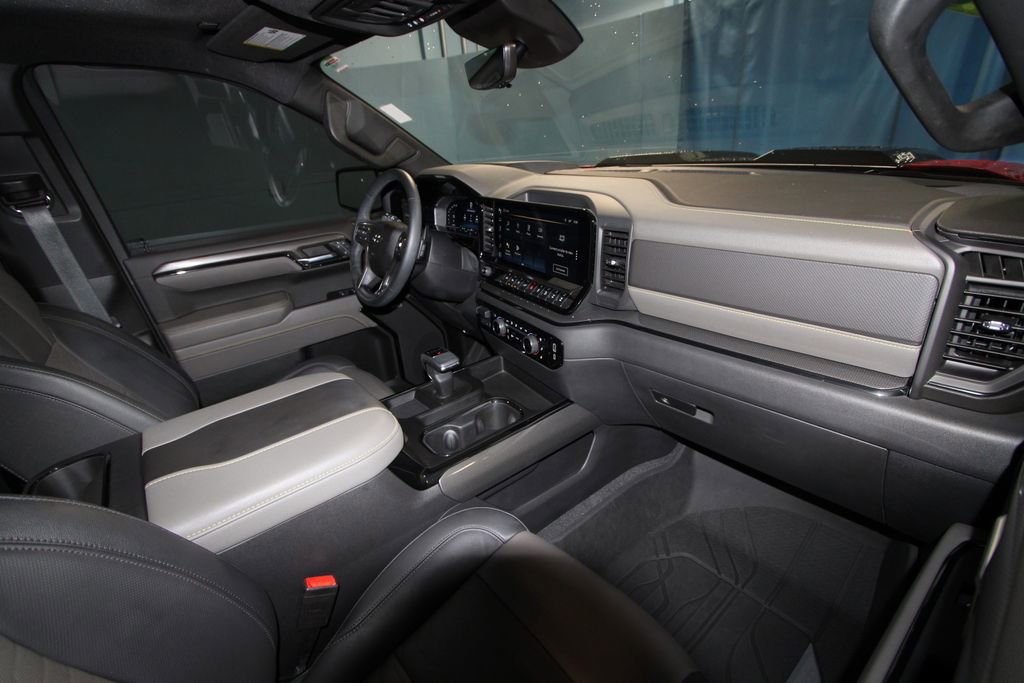 2023 Chevrolet Silverado 1500 ZR2 - Photo 25