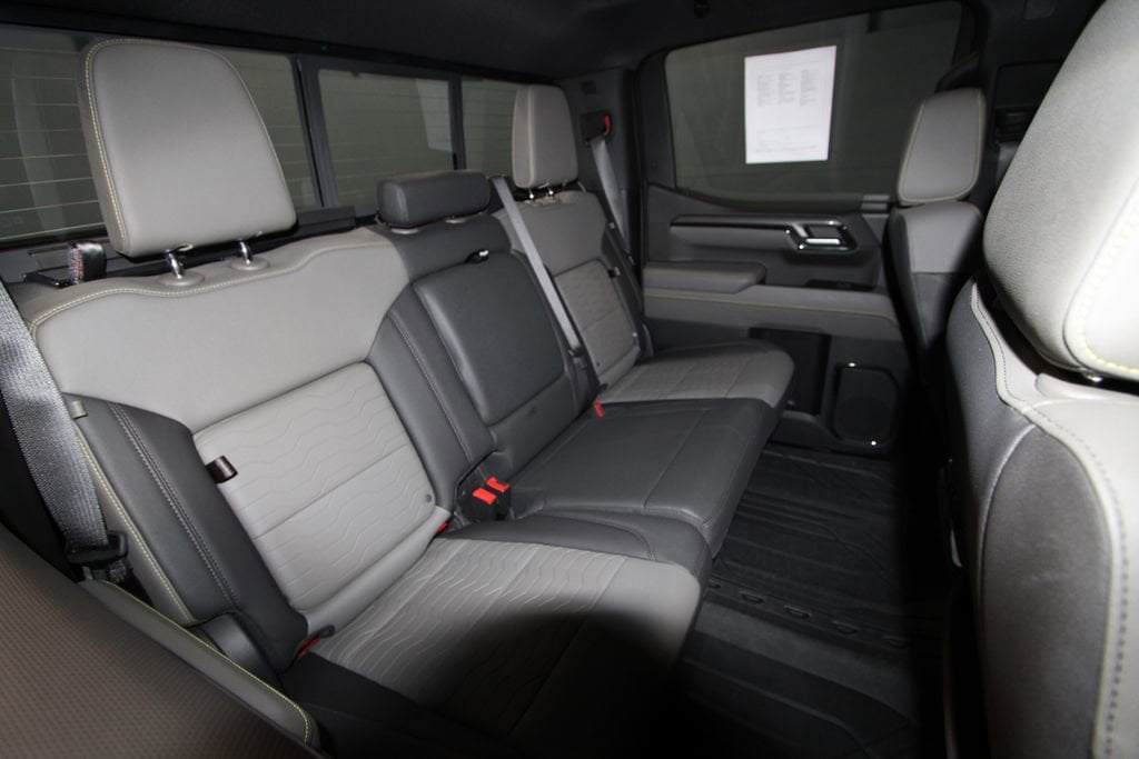 2023 Chevrolet Silverado 1500 ZR2 - Photo 28