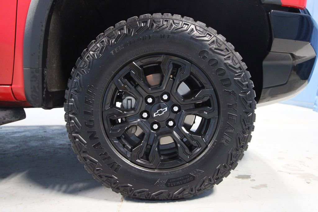 2023 Chevrolet Silverado 1500 ZR2 - Photo 41