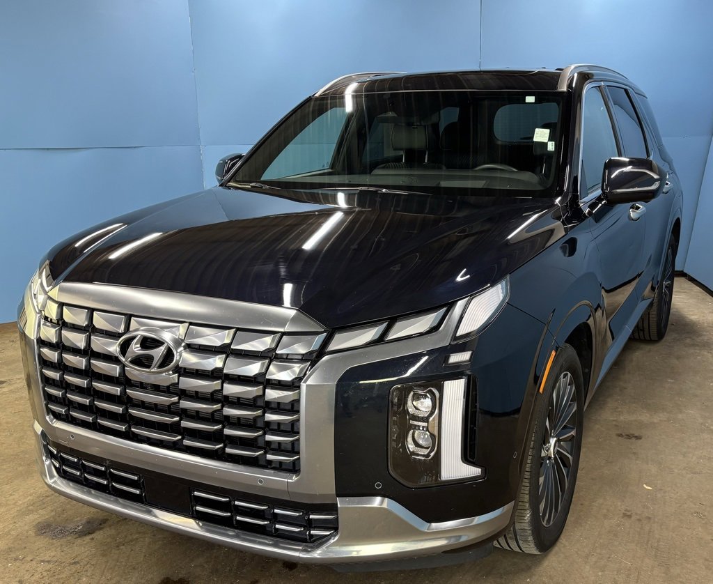 Used 2024 Hyundai Palisade Calligraphy with VIN KM8R7DGE8RU682624 for sale in Lebanon, IN