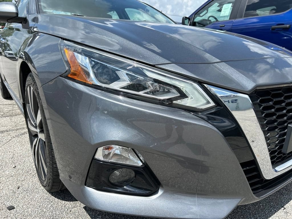 1N4BL4FW1KC128810