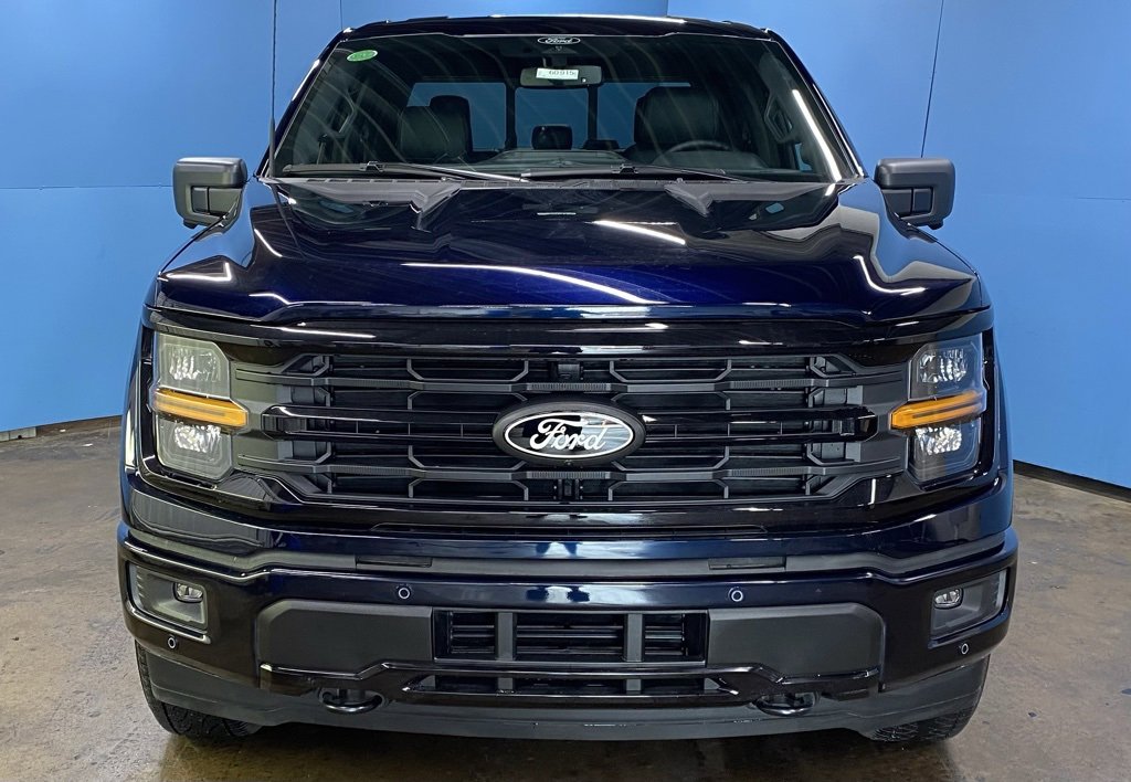 2025 Ford F-150 XLT photo 3