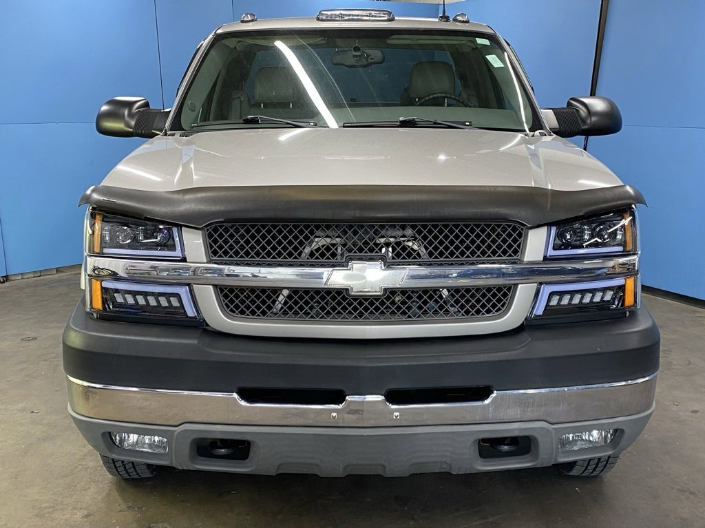 2004 Chevrolet Silverado 3500HD LT photo 3