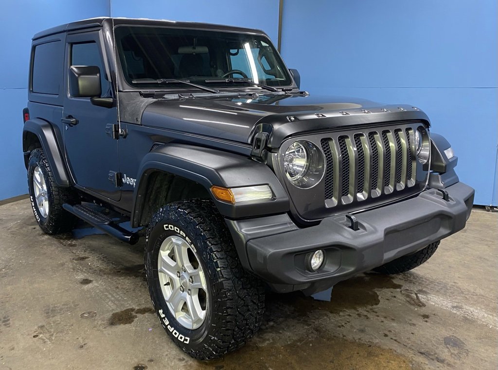 2020 Jeep Wrangler Sport S's photo