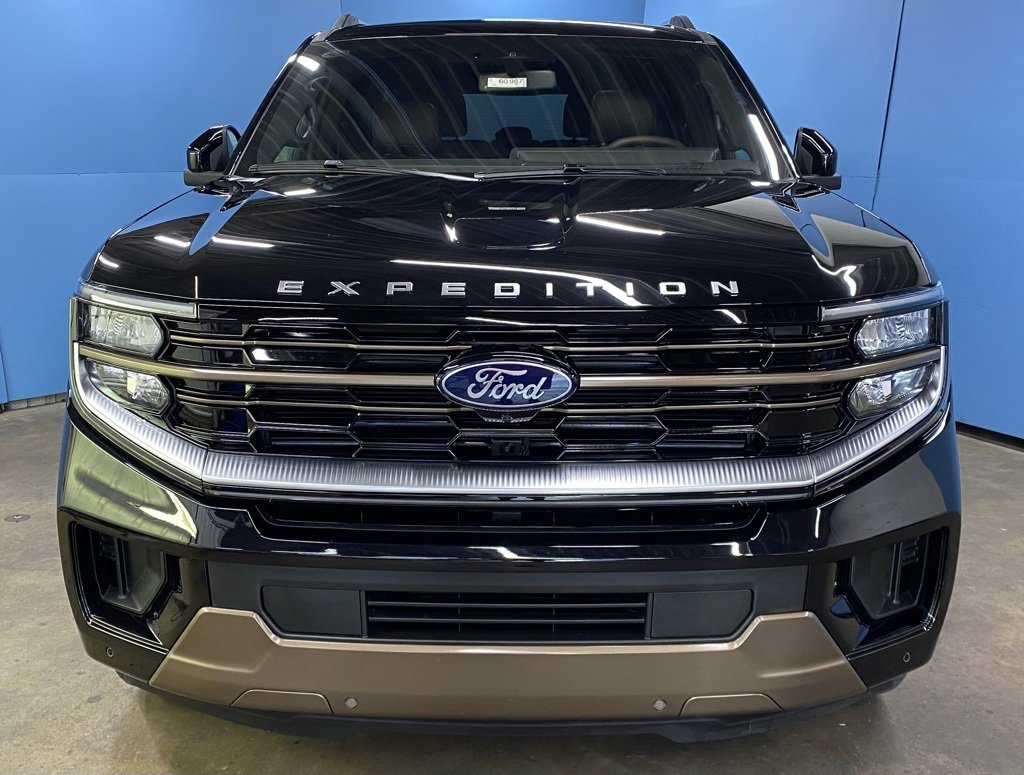 2025 Ford Expedition MAX King Ranch photo 3