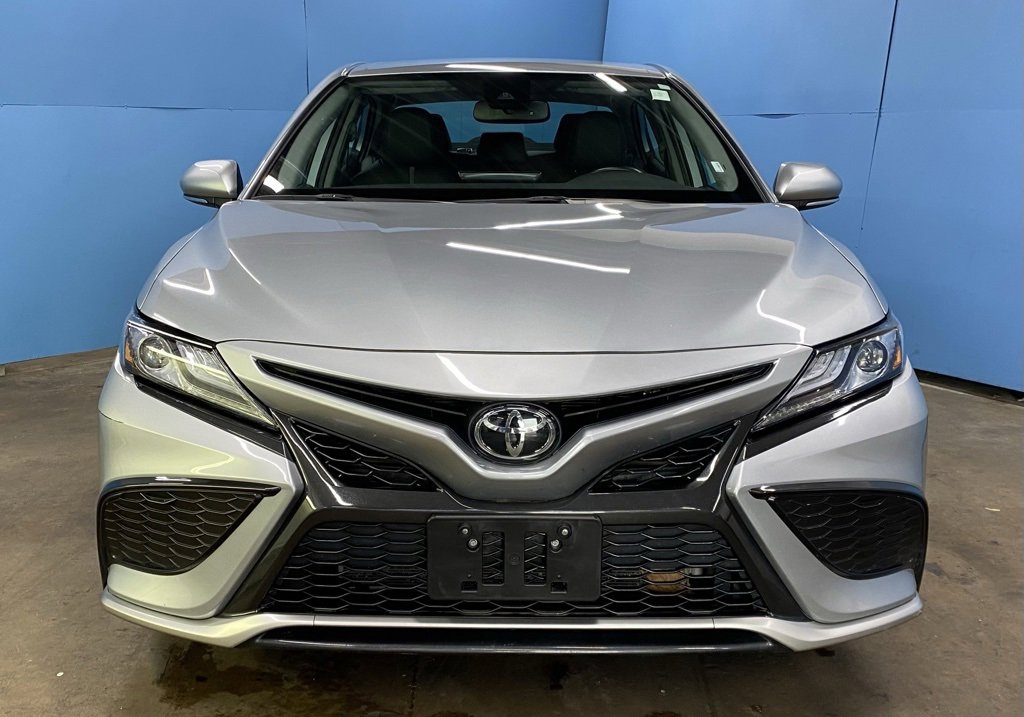 2023 Toyota Camry XSE photo 3