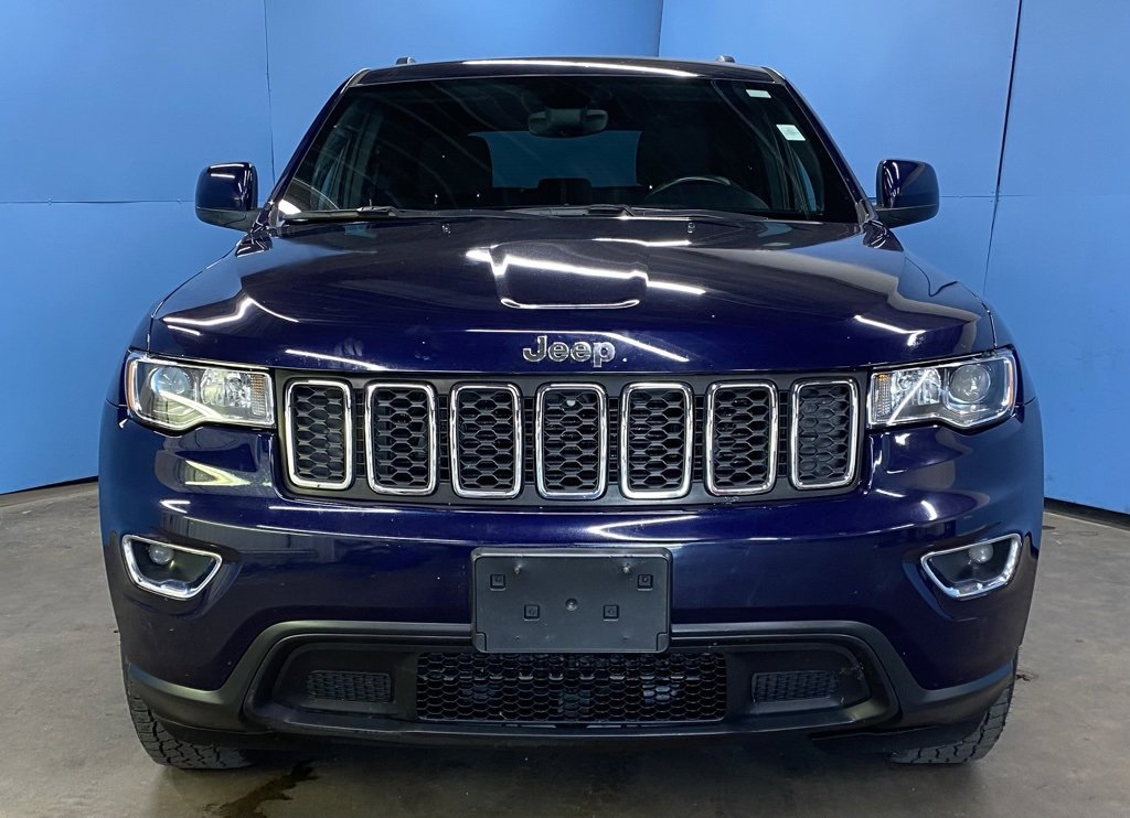 2017 Jeep Grand Cherokee Laredo photo 3
