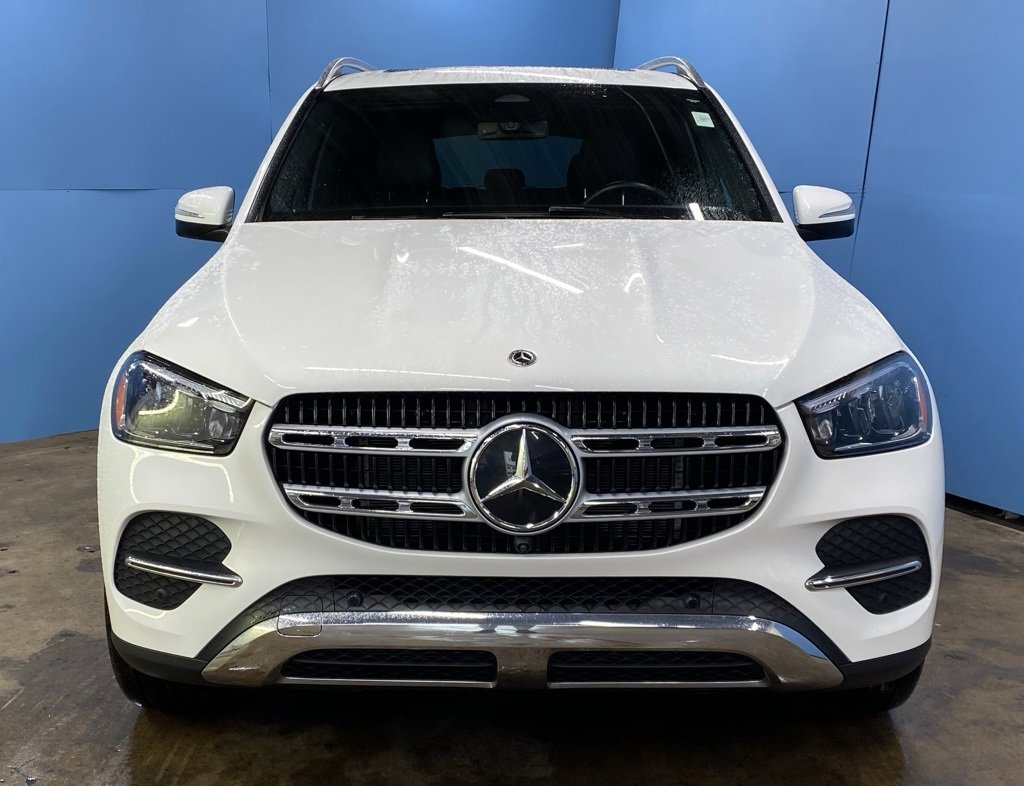 2024 Mercedes Benz GLE 450e photo 4