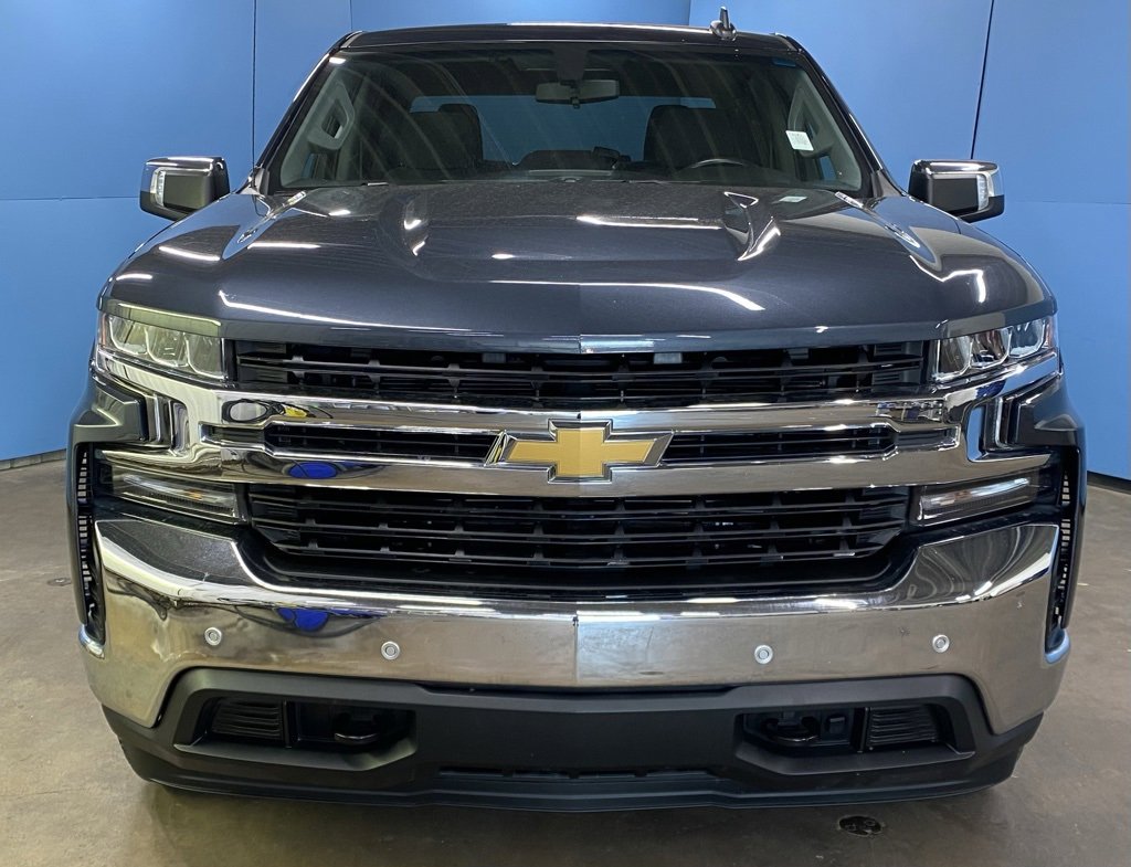 2022 Chevrolet Silverado 1500 LT photo 3