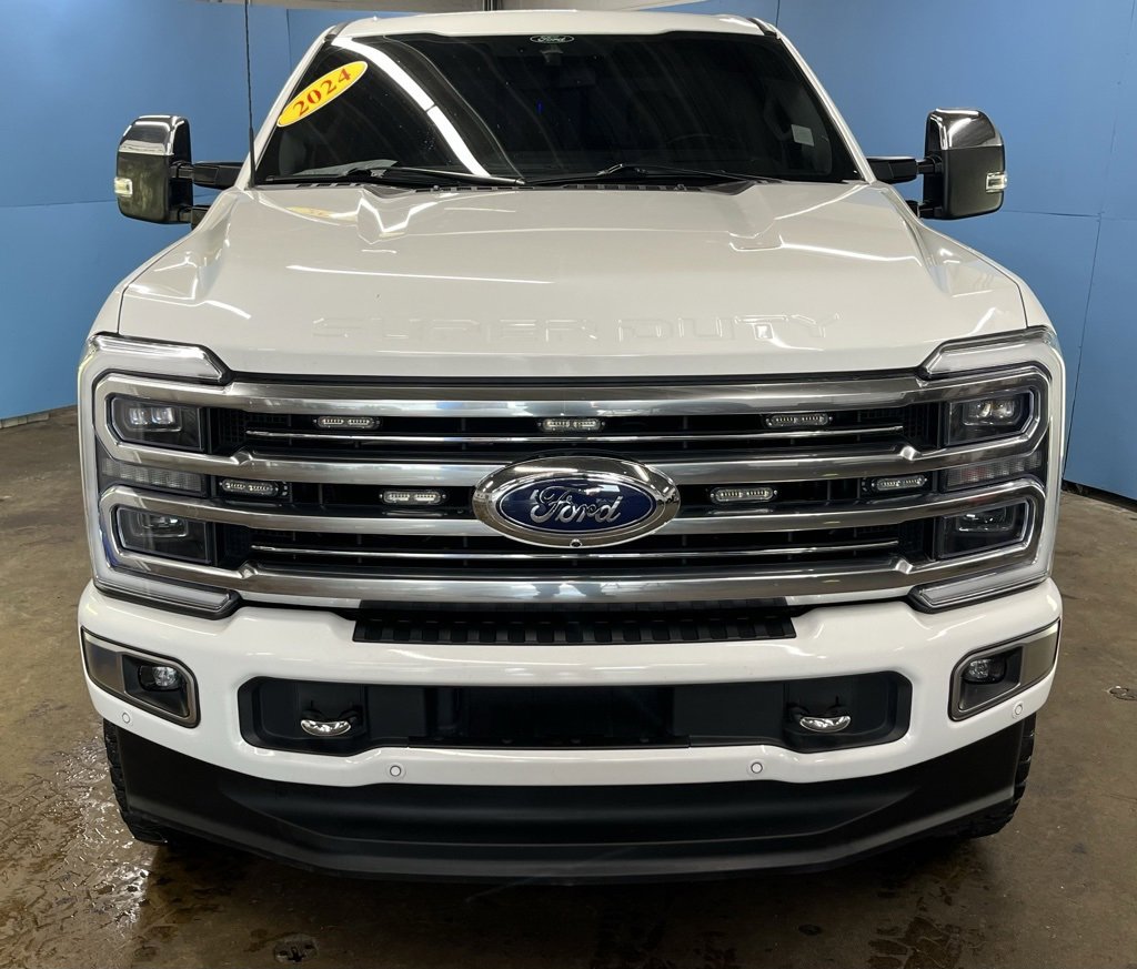 2024 Ford F-250 Limited photo 2