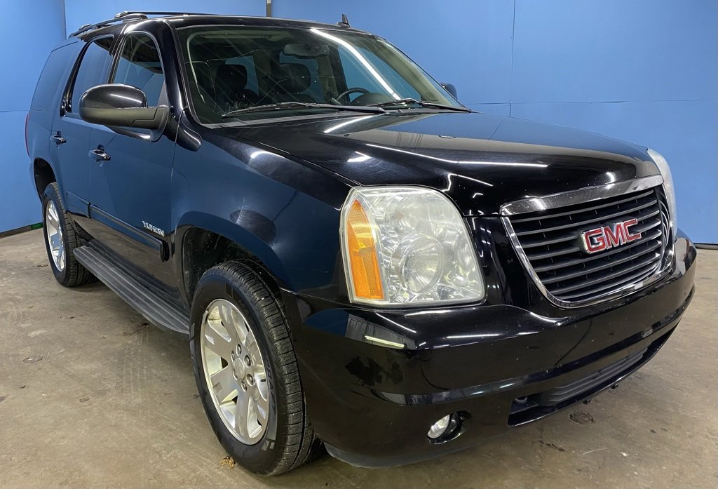 2012 GMC Yukon SLE's photo
