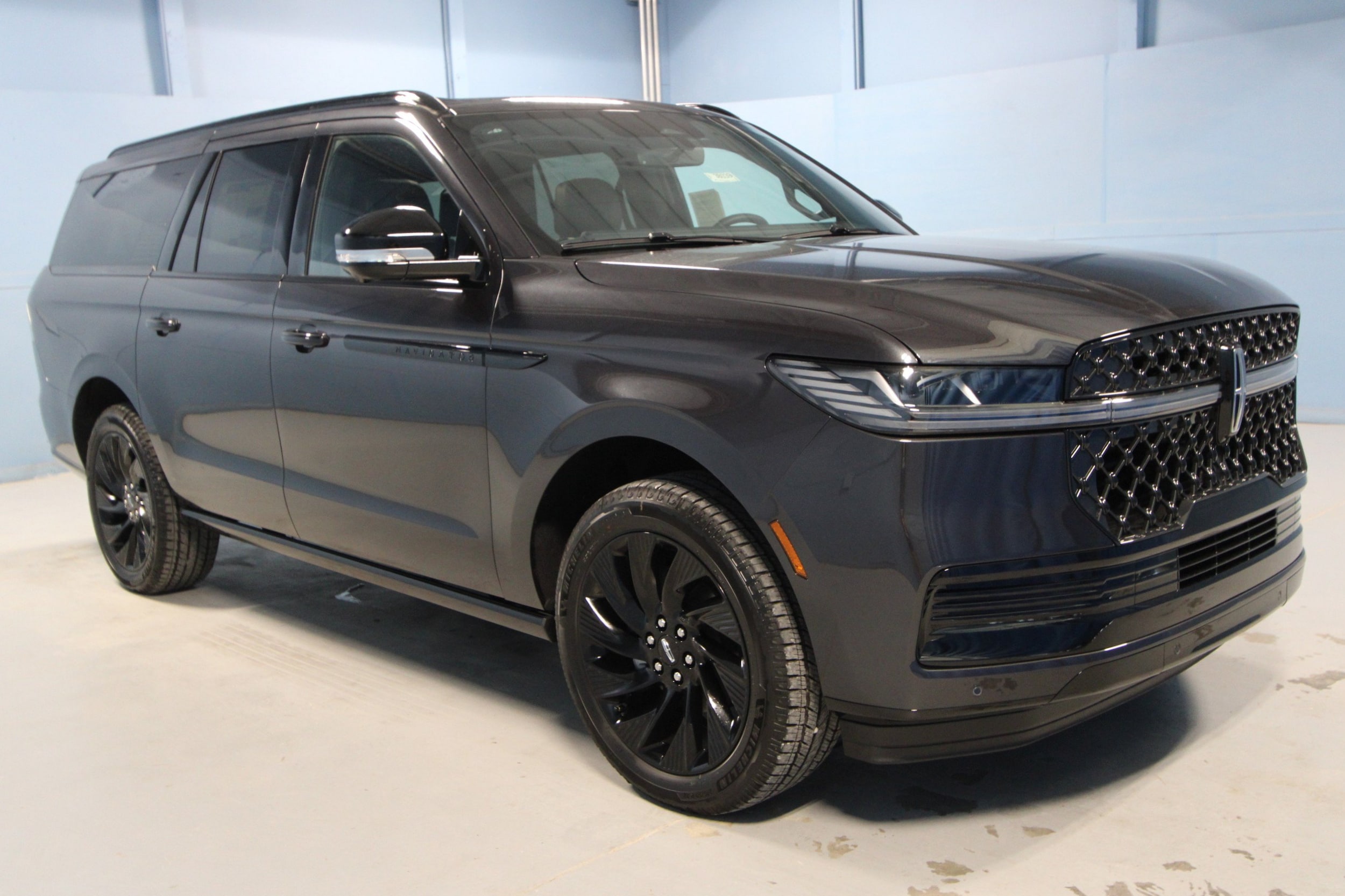 2027 Lincoln Navigator L
