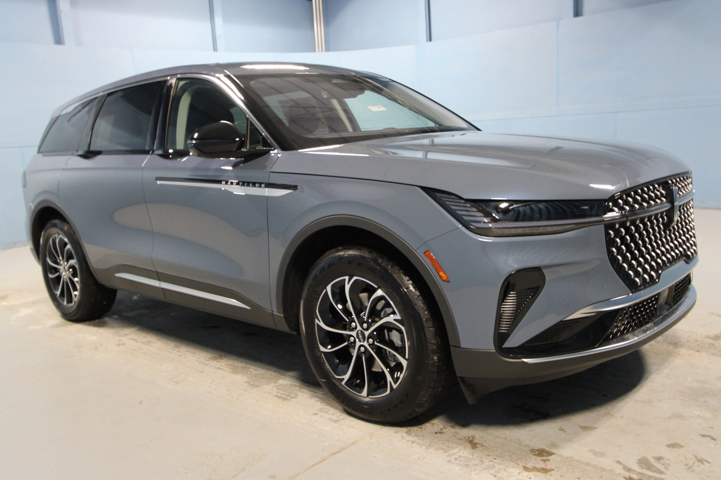 2026 Lincoln Nautilus Premiere photo 2