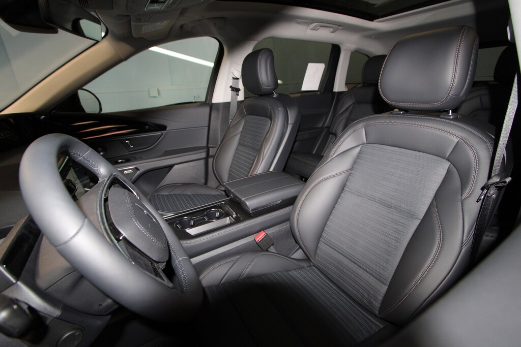 New 2026 Lincoln Nautilus Reserve SUV