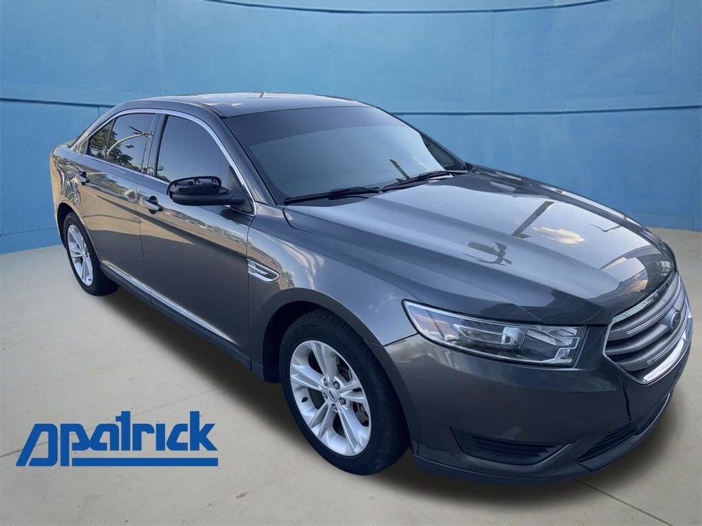 Used 2018 Ford Taurus SE 4D Sedan