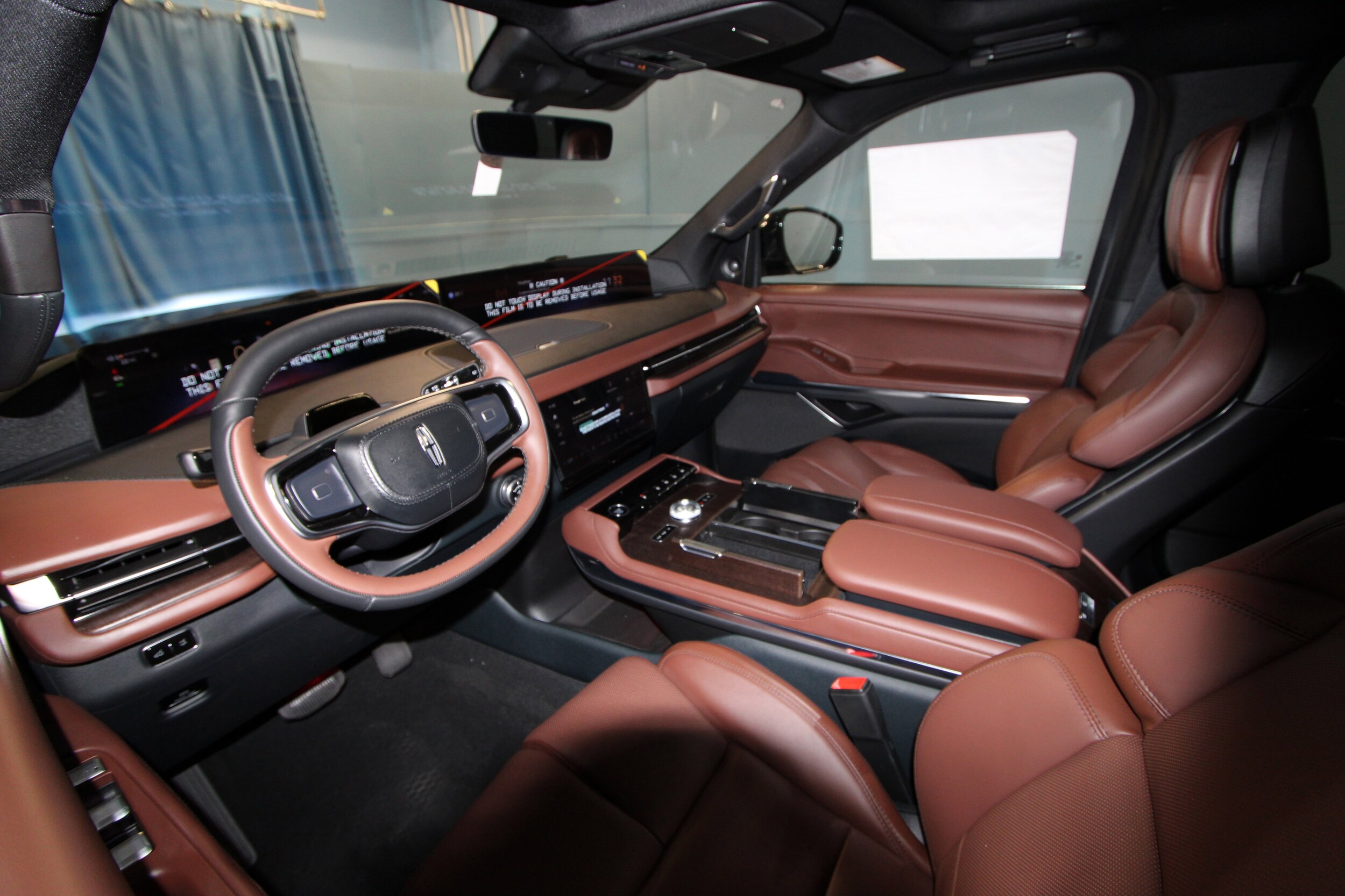 2025 Lincoln Navigator Reserve photo 3