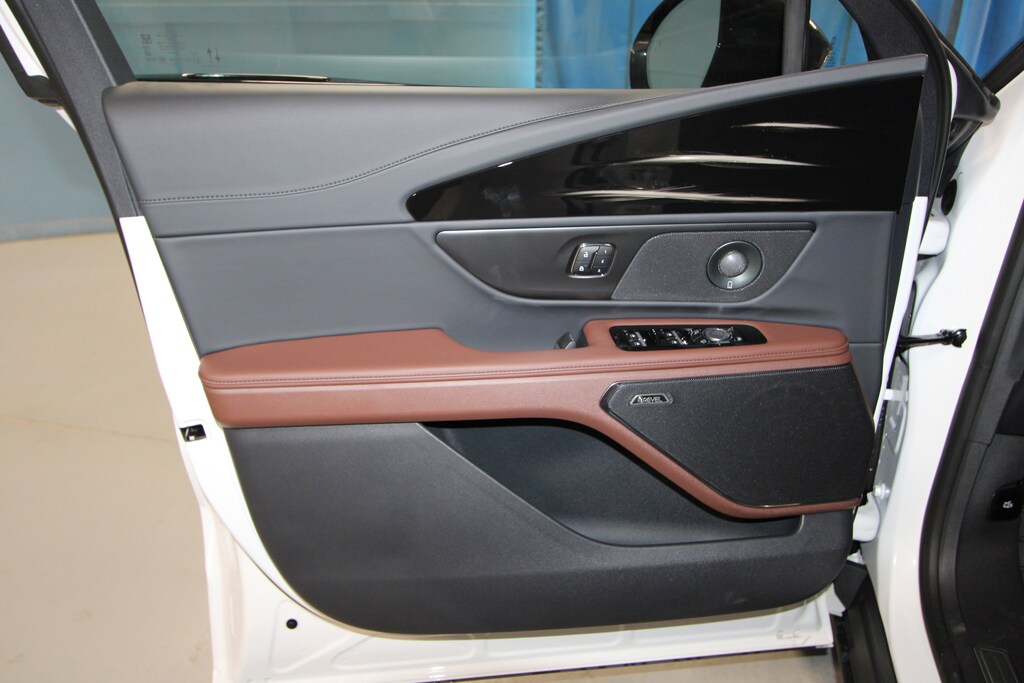 New 2026 Lincoln Nautilus Reserve SUV