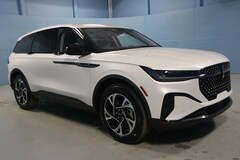 2026 Lincoln Nautilus Premiere SUV