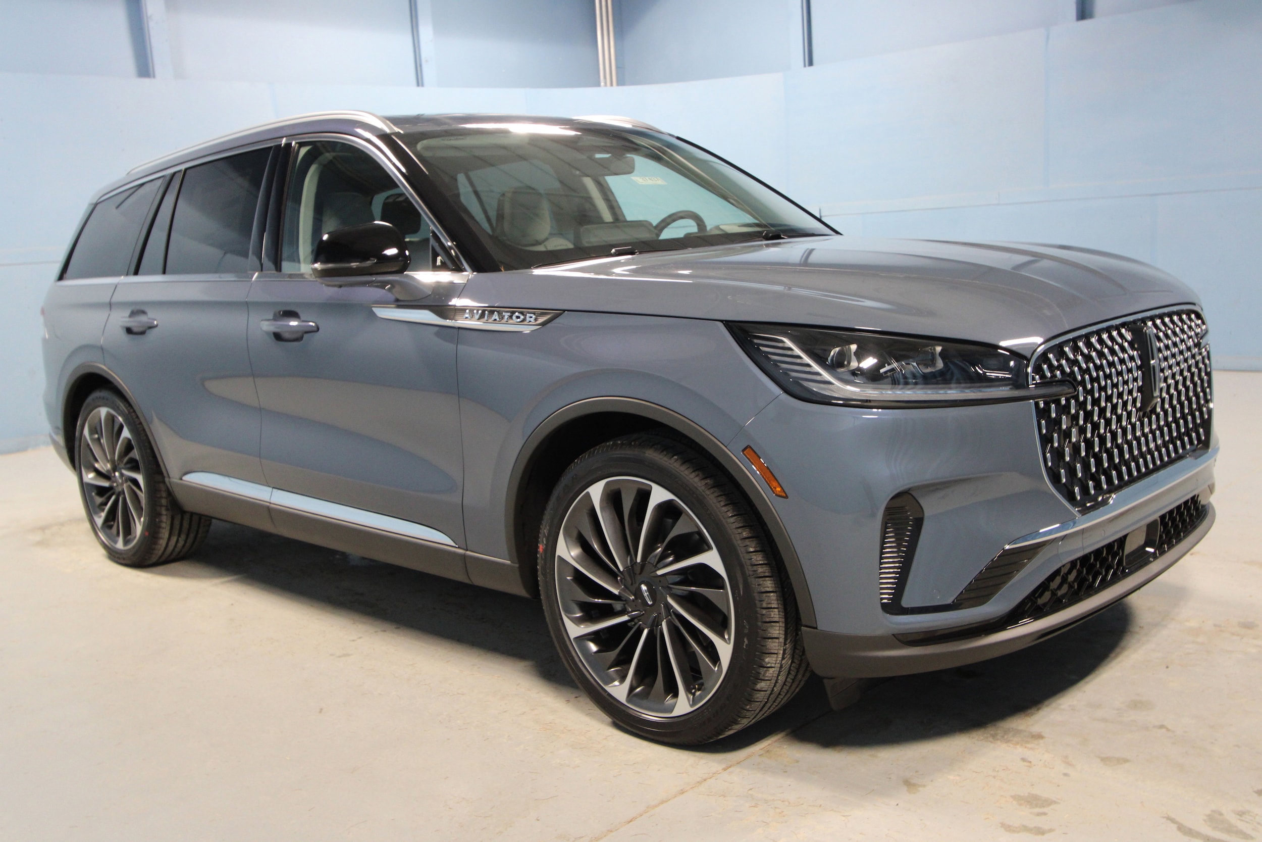 2026 Lincoln Aviator Reserve's photo