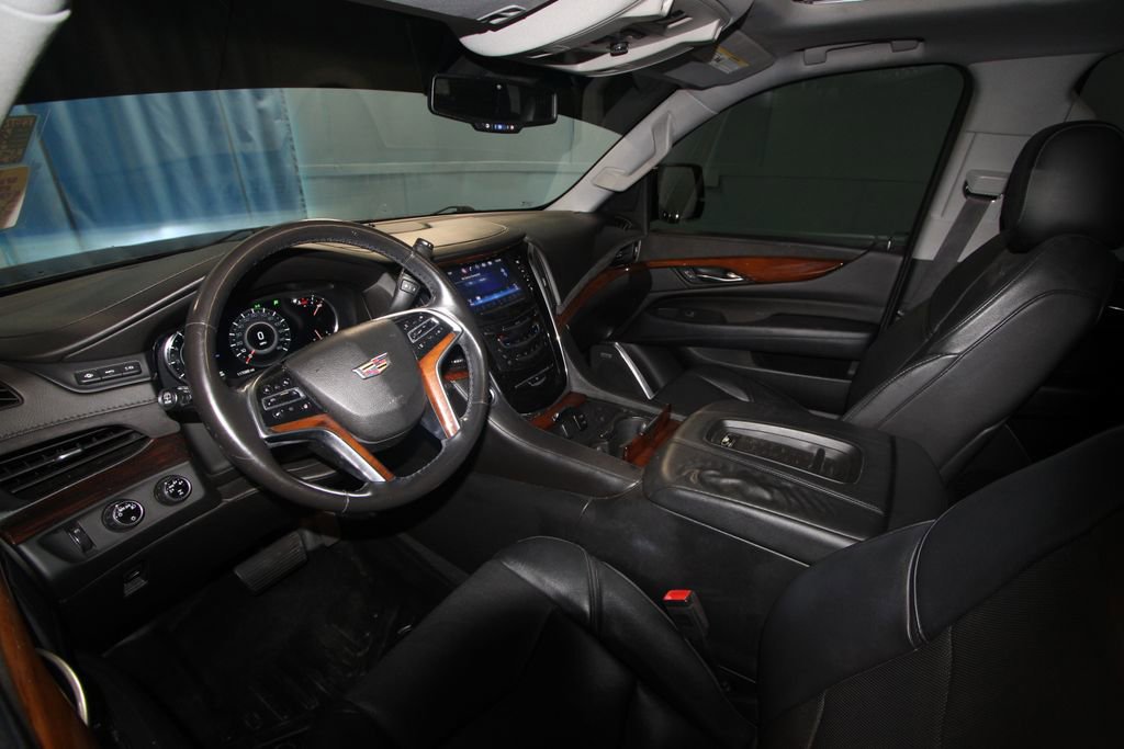2016 Cadillac Escalade Premium Sport photo 2