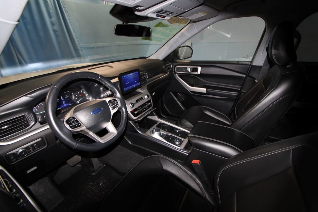 Used 2022 Ford Explorer XLT 4D Sport Utility