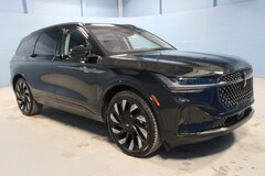 2026 Lincoln Nautilus Reserve SUV