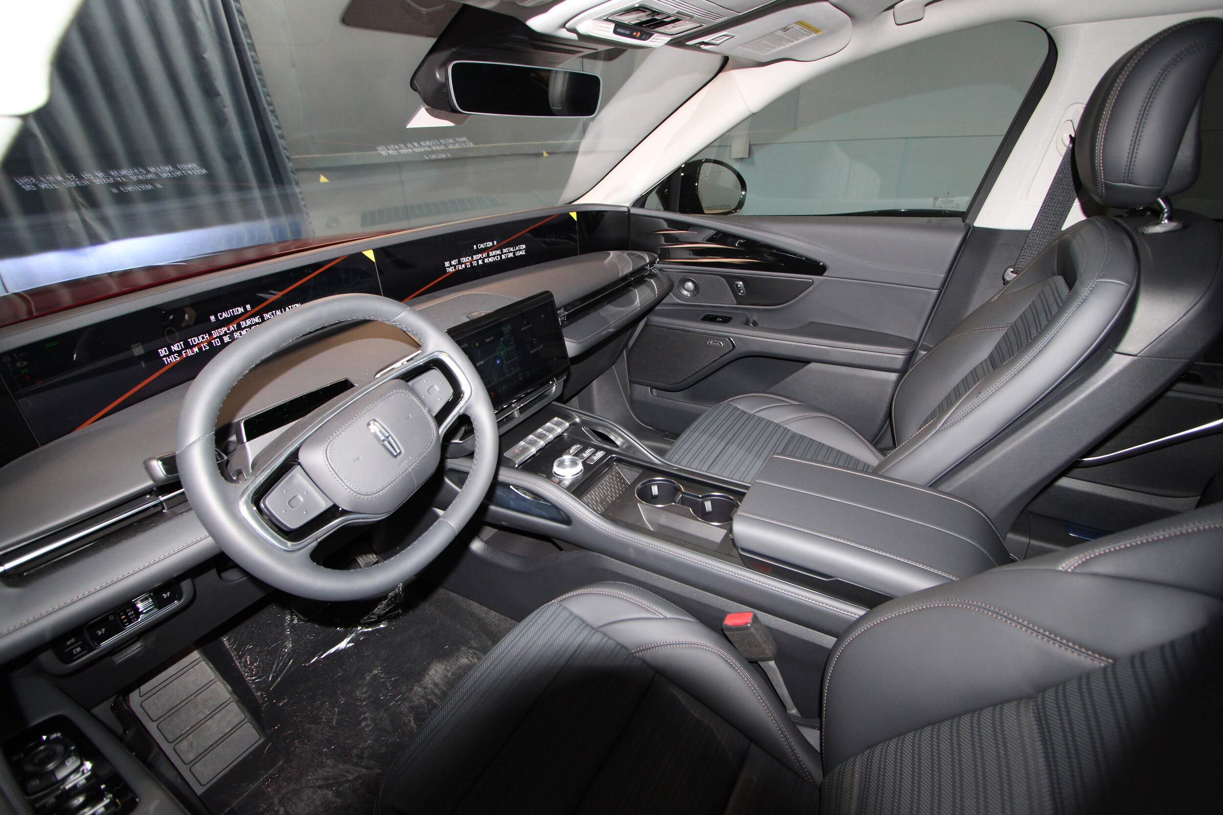 2026 Lincoln Nautilus Reserve photo 3