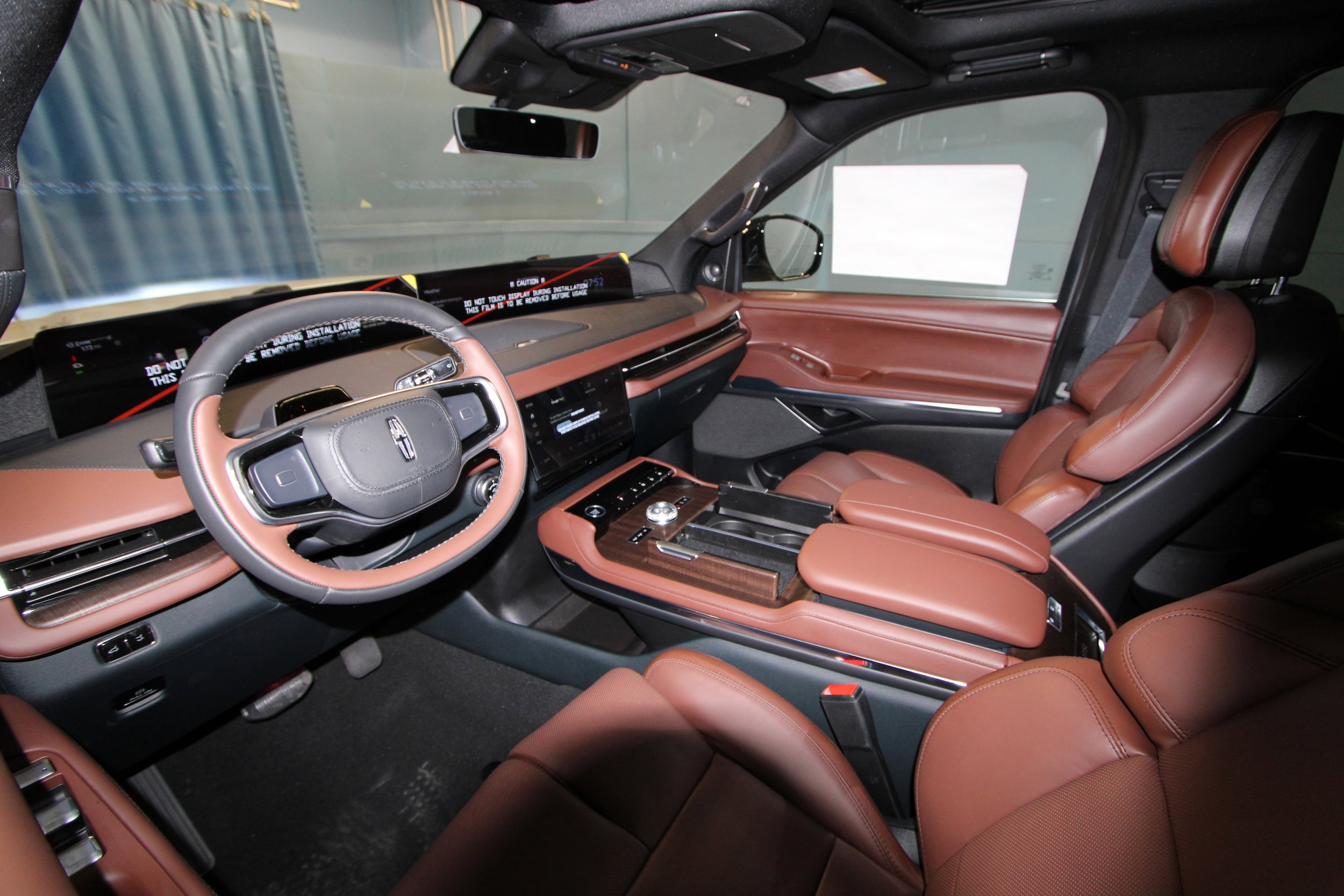 ✨開封直後の状態✨LIMITED EDITIONリミテッドエディション　LE5 New 2025 Lincoln Navigator L For Sale at D-Patrick Auto
