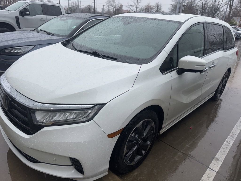 Used 2022 Honda Odyssey Elite 4D Passenger Van