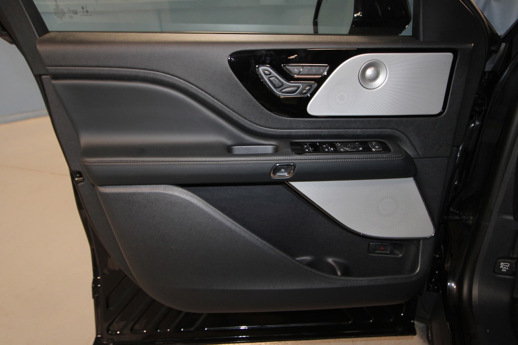 New 2026 Lincoln Aviator Reserve SUV