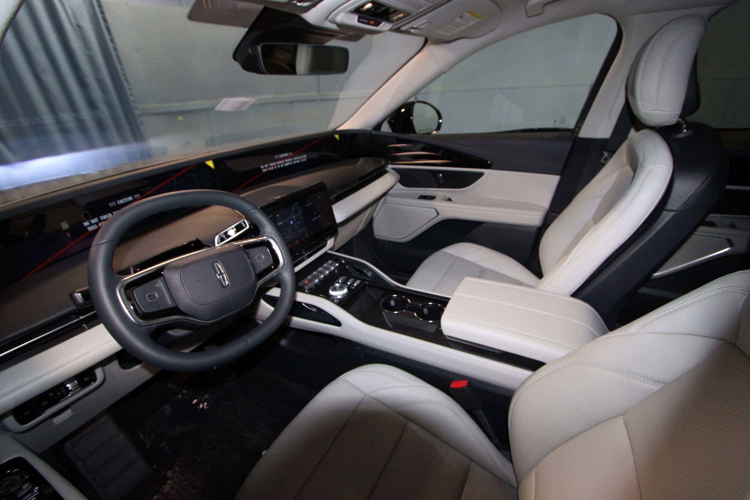 2026 Lincoln Nautilus Premiere photo 3