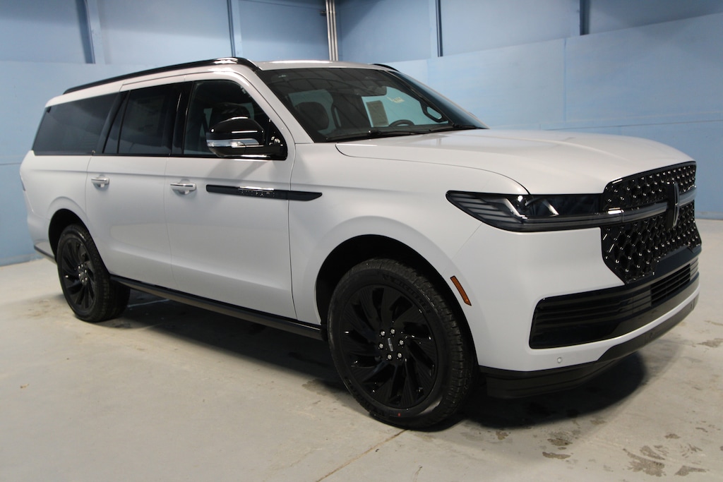 New 2026 Lincoln Navigator L Reserve SUV