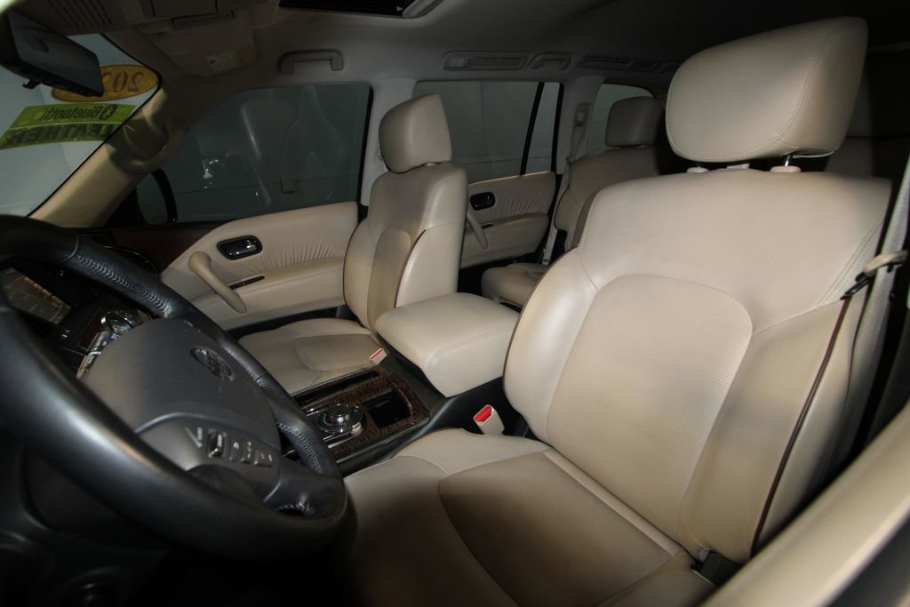 2020 Nissan Armada Platinum photo 3