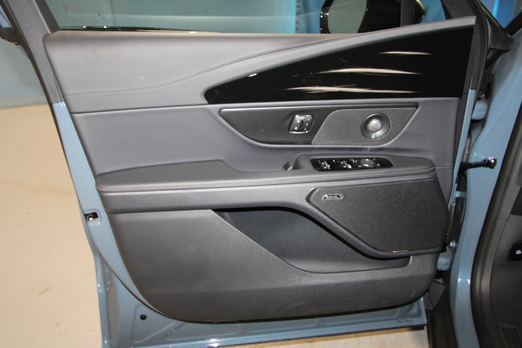 New 2026 Lincoln Nautilus Premiere SUV