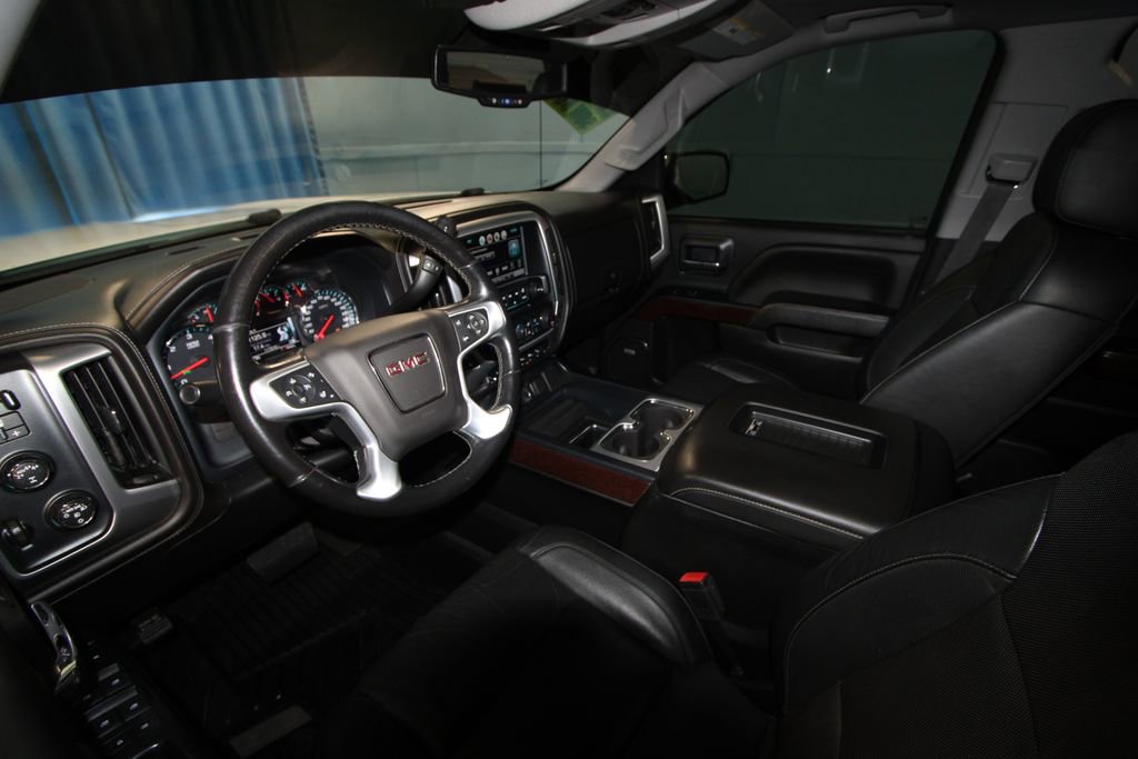 2018 Gmc Sierra 1500 SLT photo 2