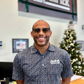 Staff member Steve Ecclenston from ID_4252ca266a89